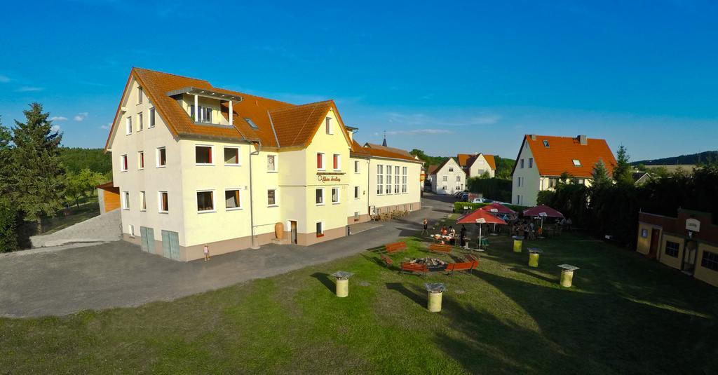 Familienhotel "Rhoen Feeling" Bernshausen Zewnętrze zdjęcie